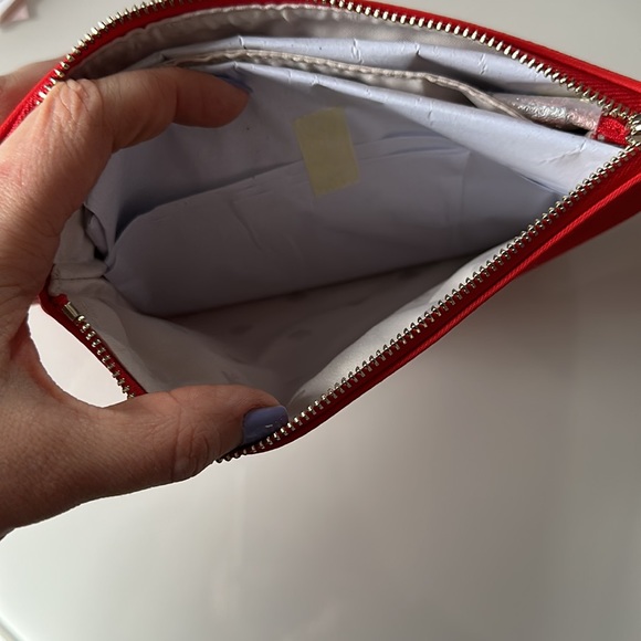 Brand New Red Kade Spade MD Wristpouch - Picture 4 of 7